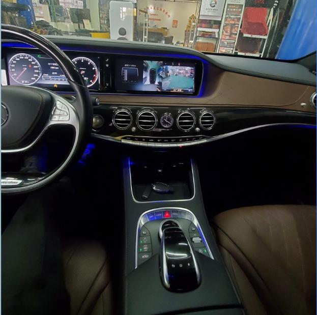 130万买辆落地300万的奔驰S600L值不值？网友：这车全国也没几辆-