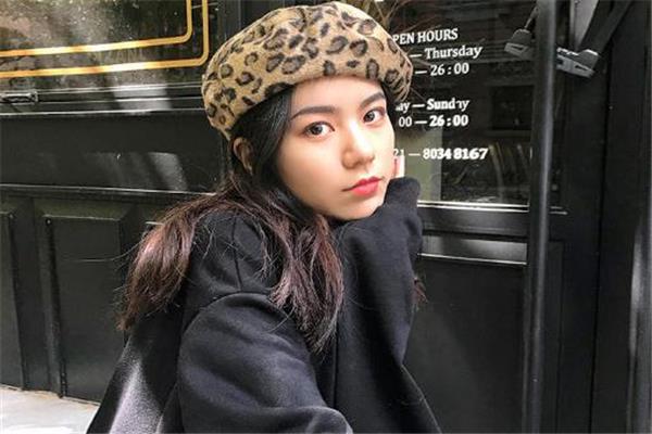 冬天戴什么帽子显得脸小 打造v型小脸
