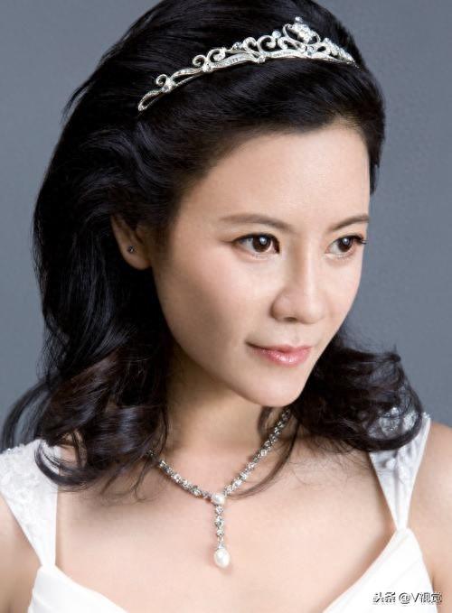 张嘉倪、李净洋领衔主演《新侠客行》