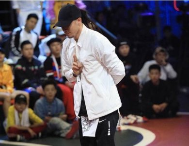 ​Dancer大神何展成什么来历？
