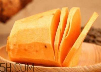 ​一个红薯的热量是多少 一个红薯多少卡路里