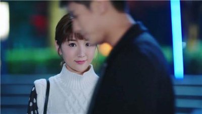 ​女生只玩暧昧不谈恋爱是什么心态？