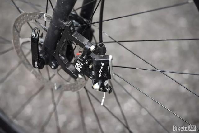 迪卡侬公路自行车测评（迪卡侬TRIBANRC520运动公路自行车评测）(15)