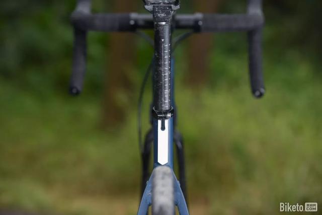 迪卡侬公路自行车测评（迪卡侬TRIBANRC520运动公路自行车评测）(8)