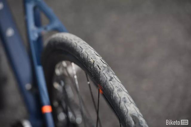 迪卡侬公路自行车测评（迪卡侬TRIBANRC520运动公路自行车评测）(19)