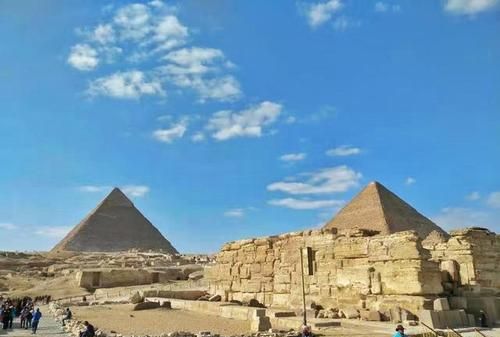 最大的金字塔有多大?