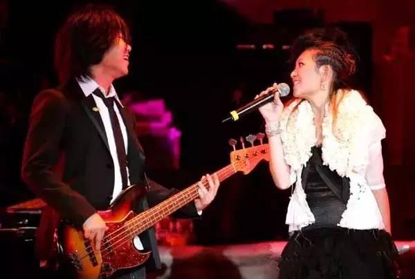 梁静茹结束了九年的婚姻（梁静茹宣布离婚）(6)