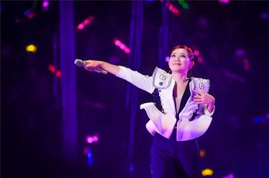 梁静茹结束了九年的婚姻（梁静茹宣布离婚）(3)