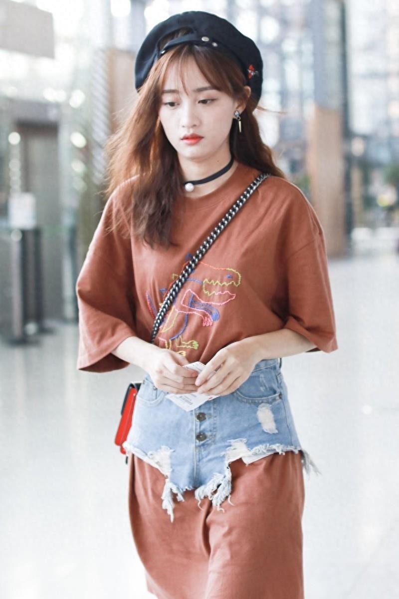 女神黄婷婷~图组