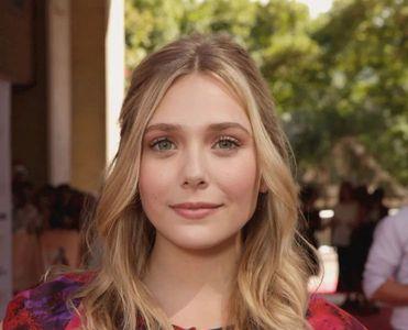 伊丽莎白奥尔森是哪国混血