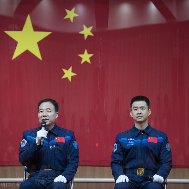 今年八一勋章获得者有哪几人（八一勋章获得者）(3)