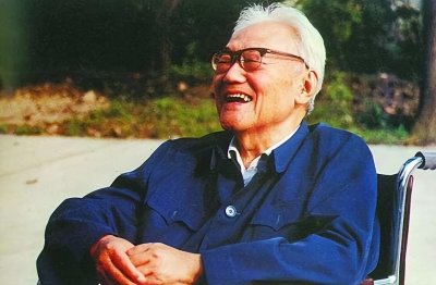 ​巴金原名怎么读（李尧棠怎么读？李尧棠的读音和意思）