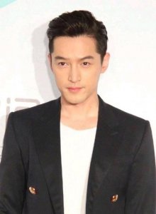 ​网爆胡歌已秘密领证，女主照片公开后，胡歌方否认：假的离谱！