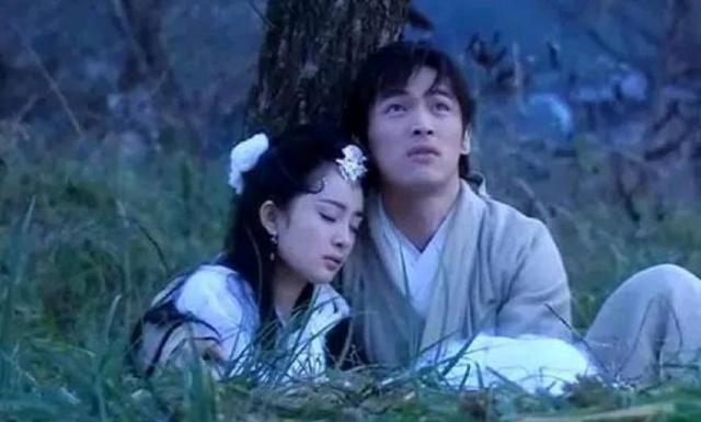 网爆胡歌已秘密领证,女主照片公开后,胡歌方否认:假的离谱!