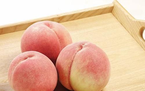 桃子和西瓜一起能吃吗