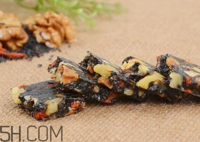 ​阿胶固元膏可以放多久？怎样识别阿胶固元膏真假