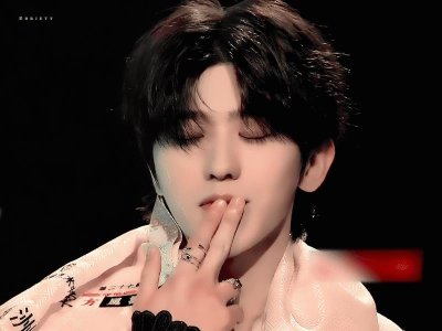 ​情人节系列来自蔡徐坤的飞吻 准备好接收了嘛？