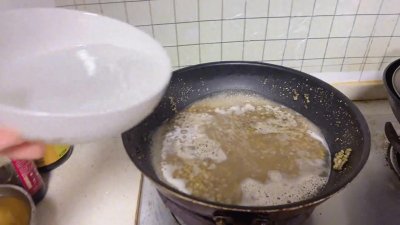 ​简单快速熬绿豆汤方法，无需浸泡哦