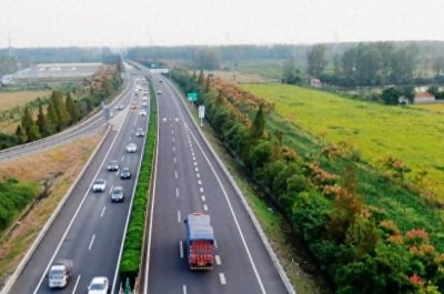 ​连续8天 春节高速免费通行