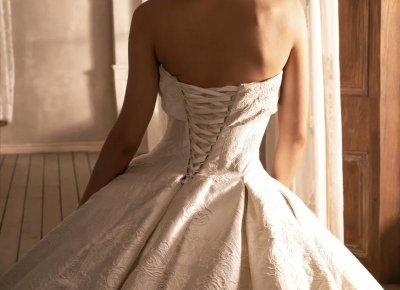 ​留法女学生公开“艳遇笔记”，涵盖大哥、小鲜肉，称：黑人最棒