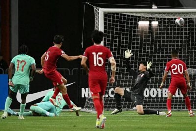 ​新加坡队主帅不满意平局：请不要对我说恭喜，到底发生了什么！？