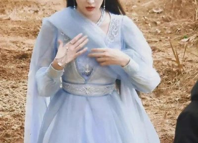 ​在两性之间，一旦产生爱情，是否应该在一起？