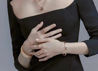 ​早上起床后眼睛浮肿不清晰是什么原因？