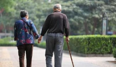 ​为什么两姨亲不算亲(姑舅亲辈辈亲两姨亲不算亲)