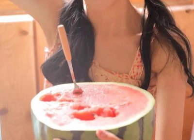 ​初千惠（初千惠粤讲越掂）